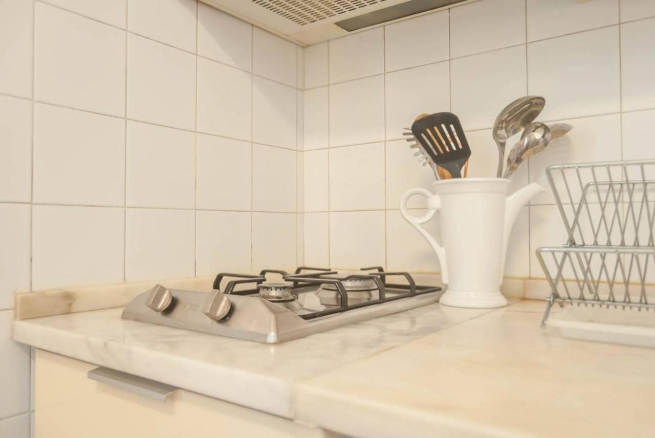 Cozy Two Bedroom In Santa Marinha * Lisboa