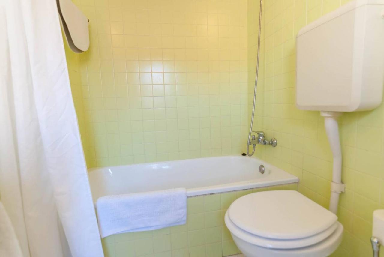 Appartement Cozy Two Bedroom In Santa Marinha *