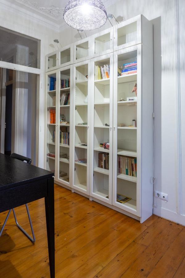 Bright 2 Bedroom 100m From Av. Liberdade
