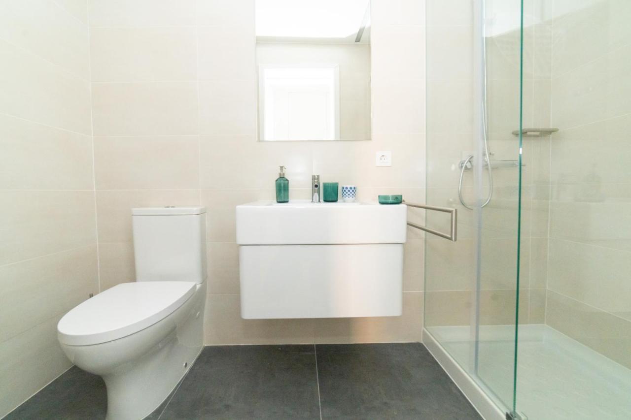 Blue By The River 3 - Elegant Two-bedroom In Santos Appartement *
