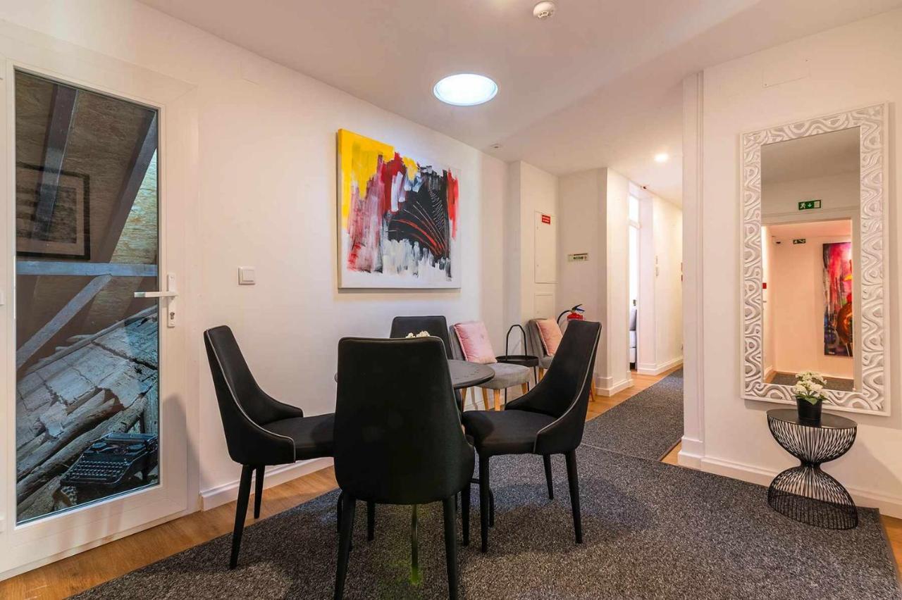 Bairro Alto Palace Special For Groups Up To 24 Guests Appartement Lissabon