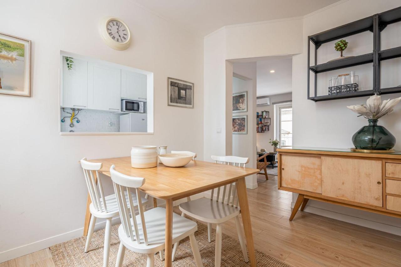 Lapa 3bdr Duplex W/ Balcony By Lovelystay Appartement