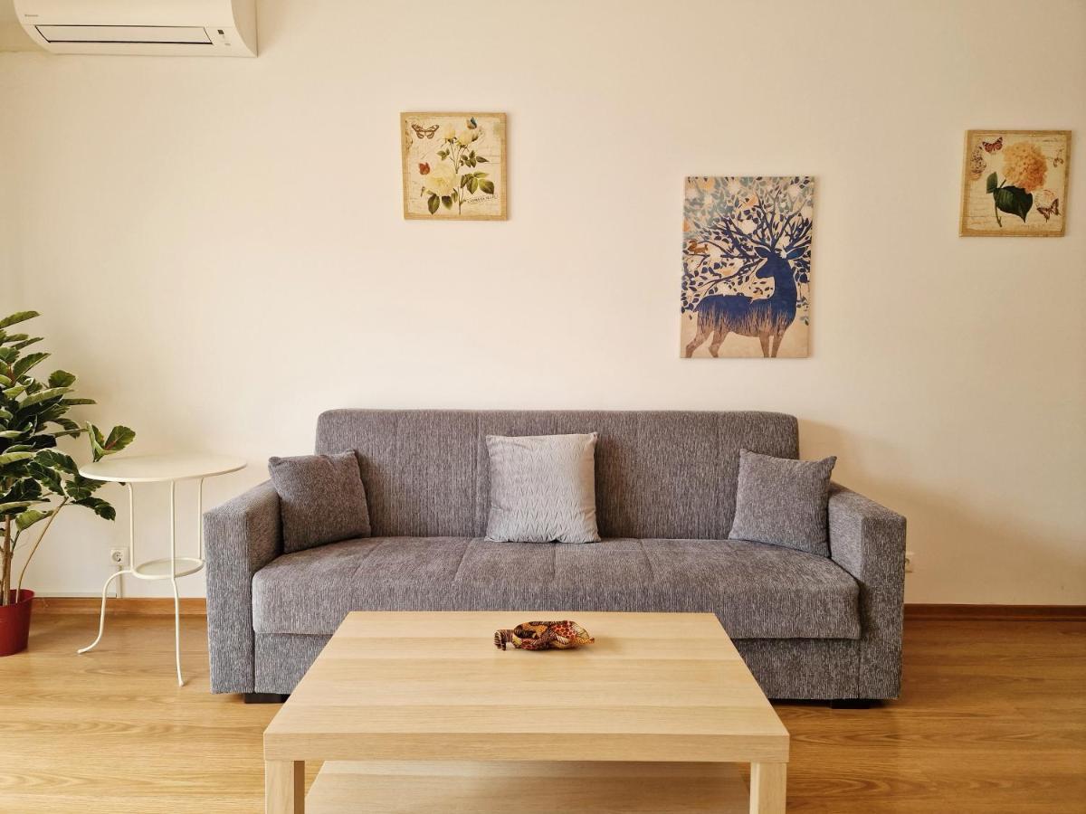 Near Parque Nacoes Apartment Lisbon
