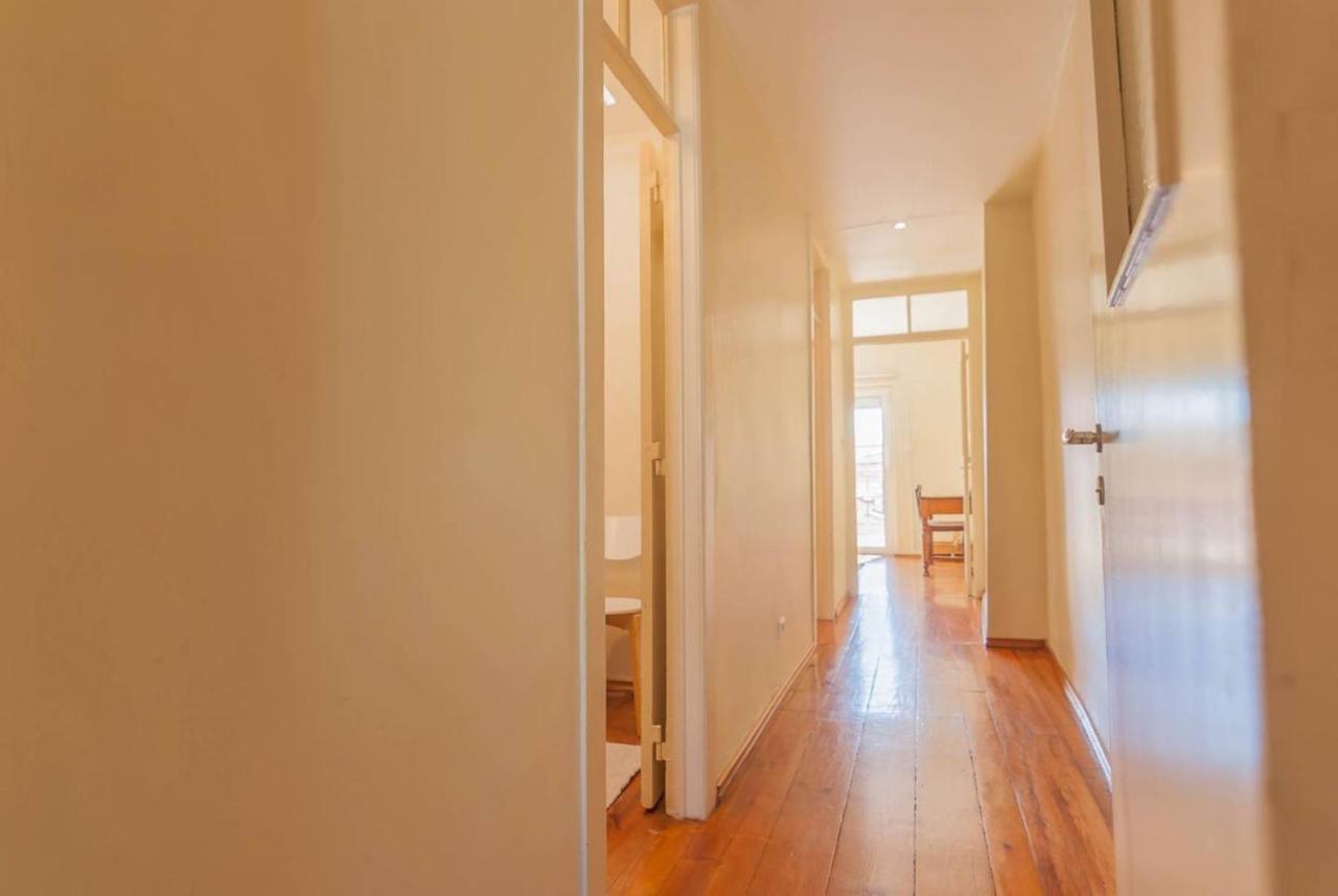 Appartement Cozy Two Bedroom In Santa Marinha