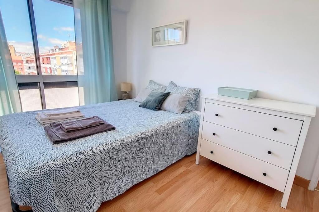 Cozy One Bedroom Appartement *