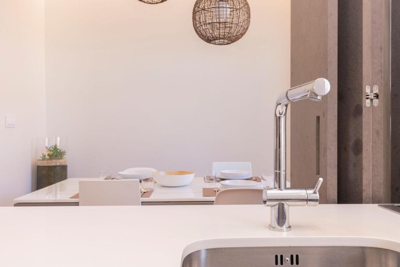 Appartement Amazing 4bdr Flat In Areeiro By Lovelystay Lissabon