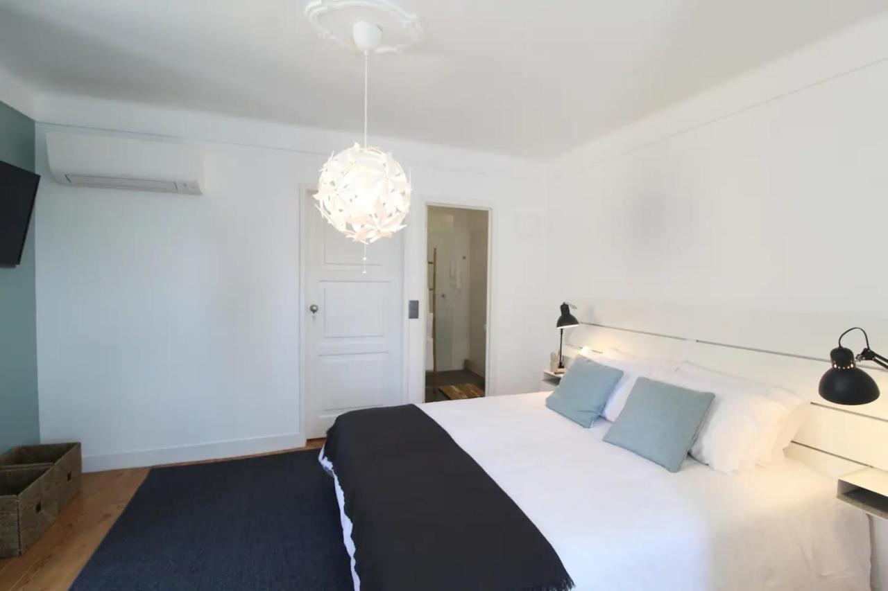 Hébergement de vacances Bright 1 Bd W Lovely Balcony In *