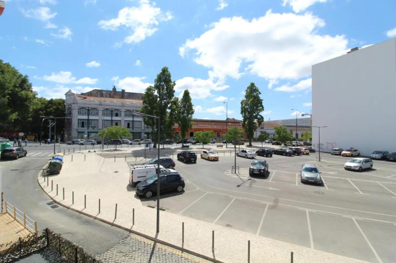 Bright 1 Bd W Lovely Balcony In * Lissabon