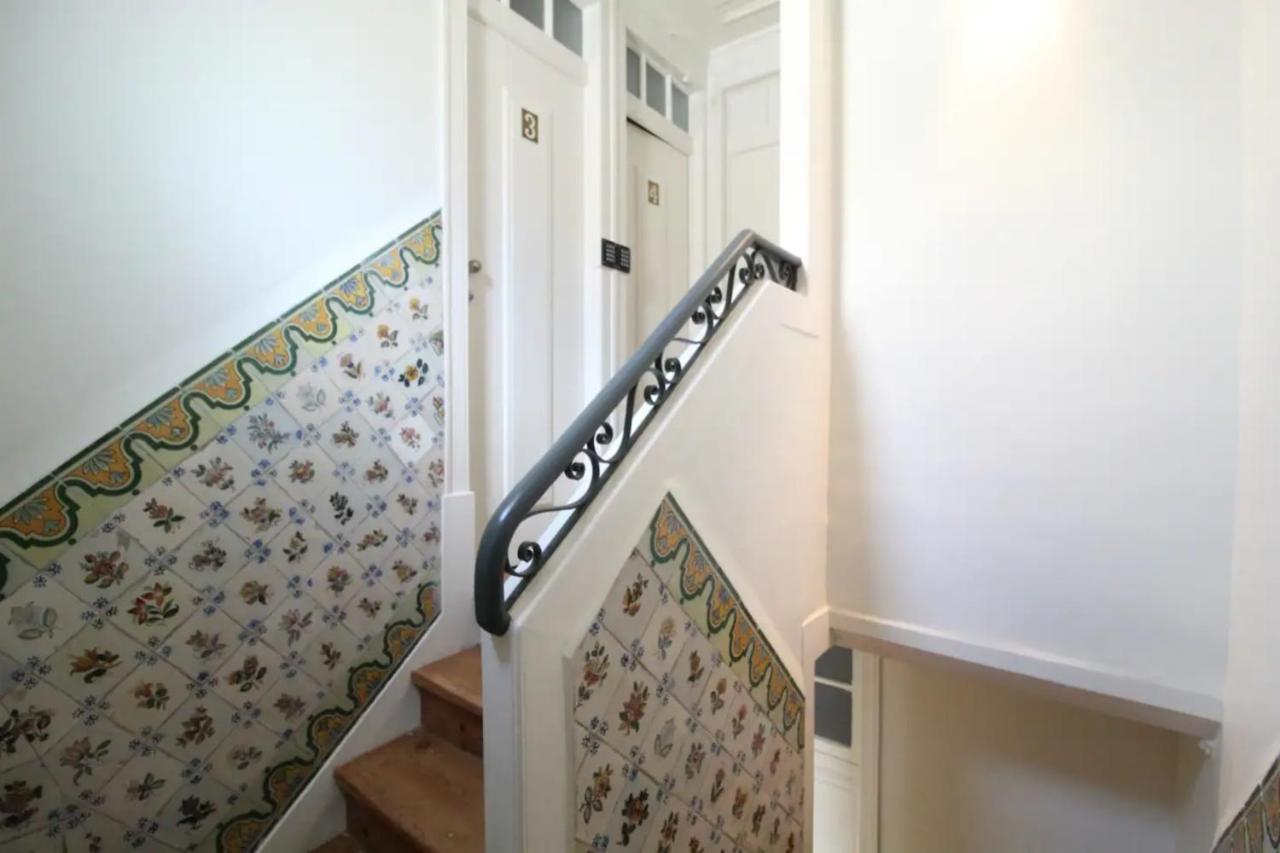 Bright 1 Bd W Lovely Balcony In Hébergement de vacances *