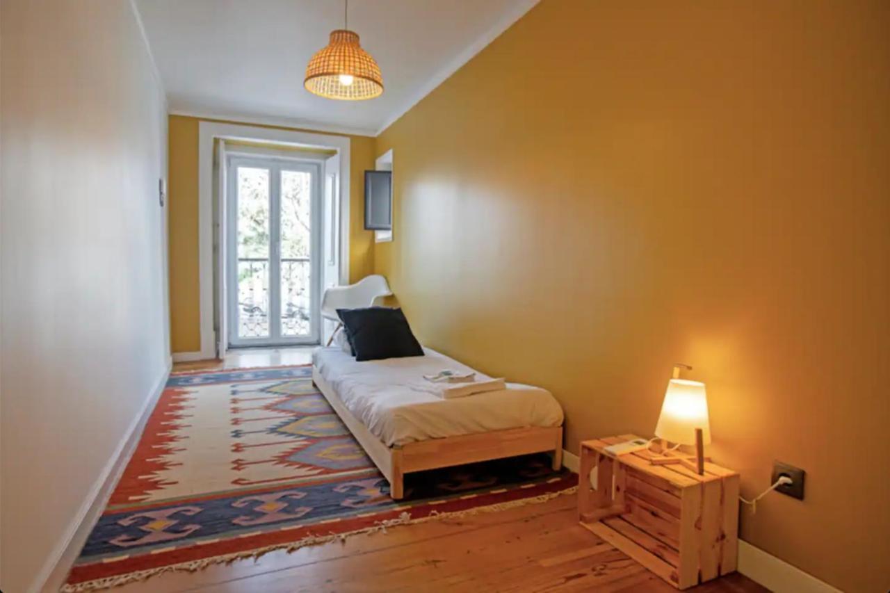 Peaceful 2bedrooms W Patio In Lissabon