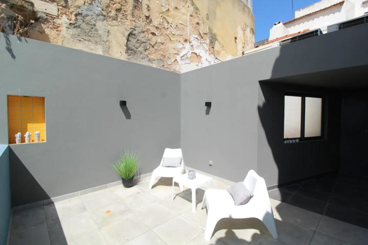Peaceful 2bedrooms W Patio In Lissabon