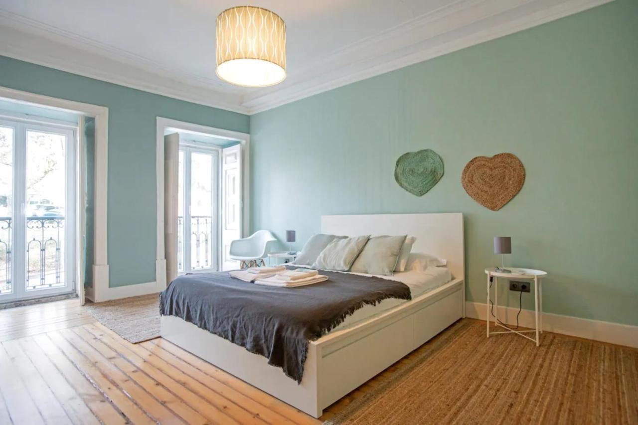 Peaceful 2bedrooms W Patio In Lissabon