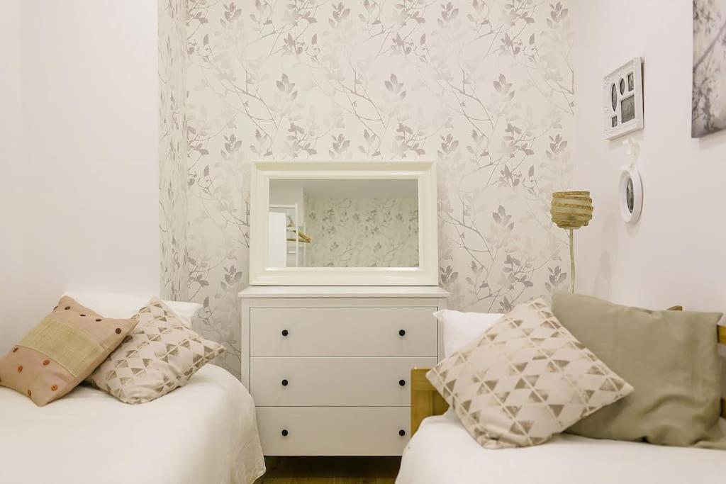 Appartement Place - Historic Center With Terrace *