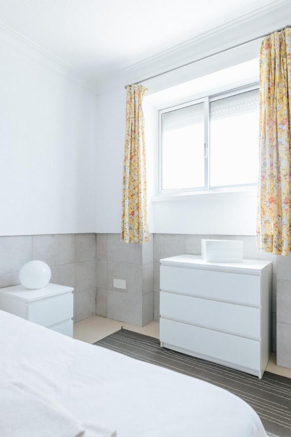 Terrace Flat Near River Apartment