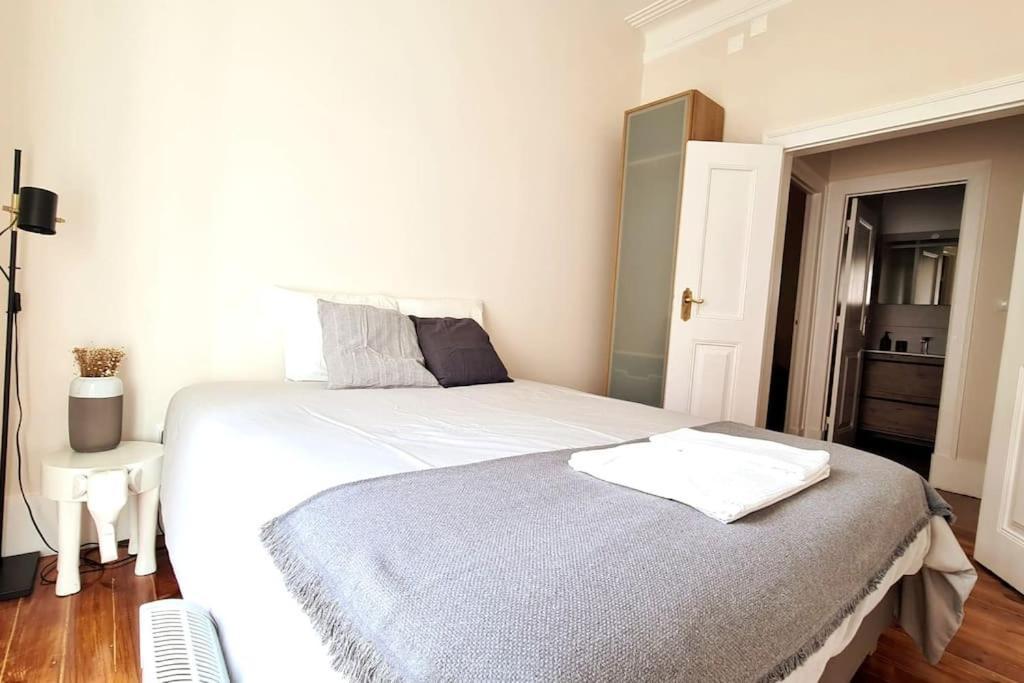 Appartement Flat Art - Luxury With Private Pool & Garden