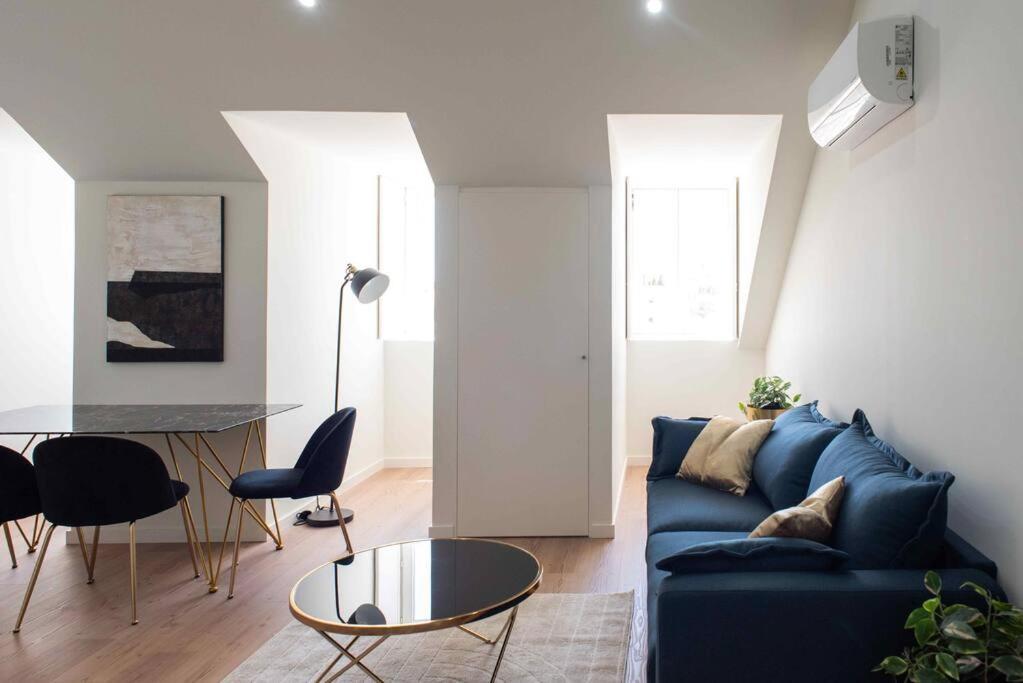 Pardal 2b - Penthouse In Alcantara - Parking Nearby Appartement Lissabon