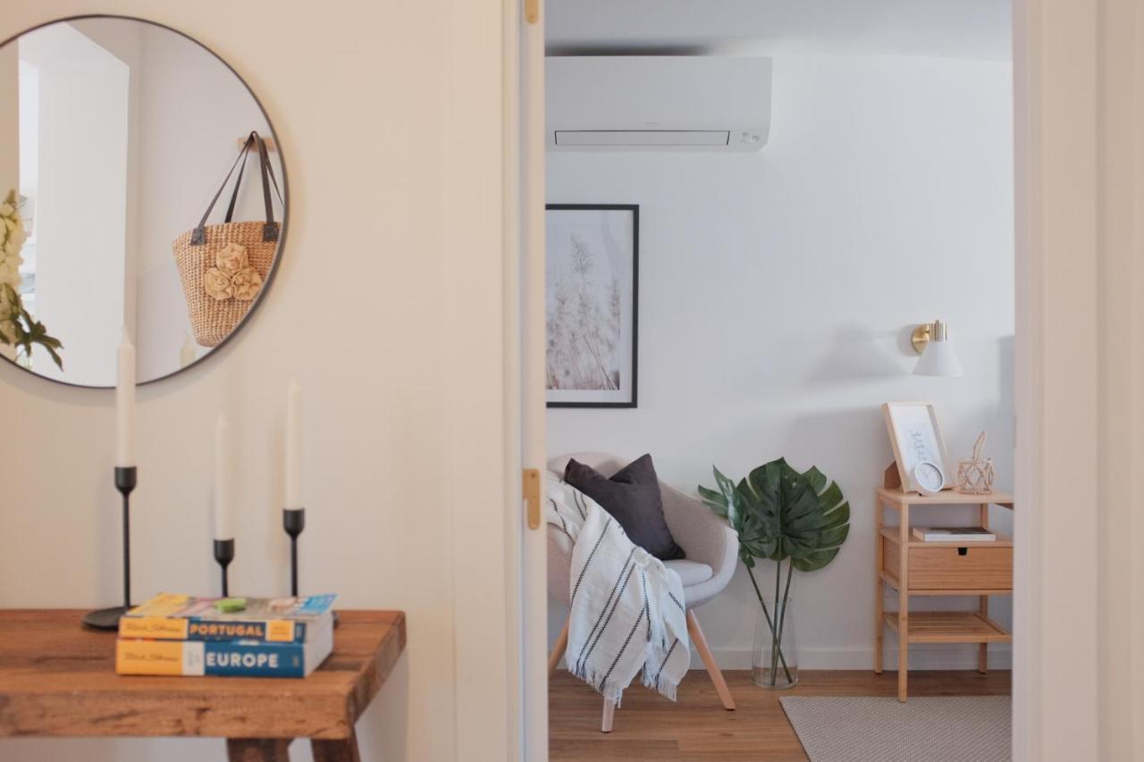 Downtown Terrace - 2 Bedroom In Graca With Private & Sunny Terrace! Apartamento *