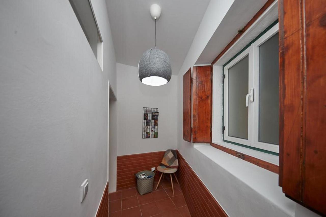 Lx Factory Apartment! Outside Terrace * Lisboa