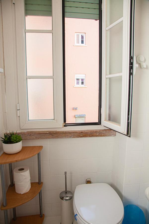 Ola ! Central Lightning Quiet View Garden 10mn Airport Apartment