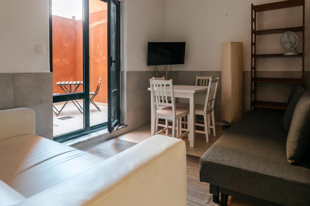 Apartment Terrace Flat Near River Lissabon