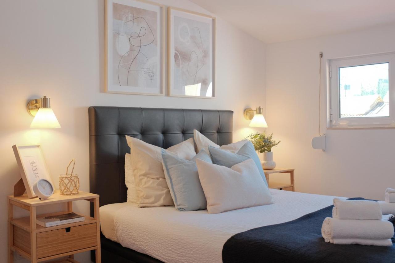 Apartamento Downtown Terrace - 2 Bedroom In Graca With Private & Sunny Terrace! *