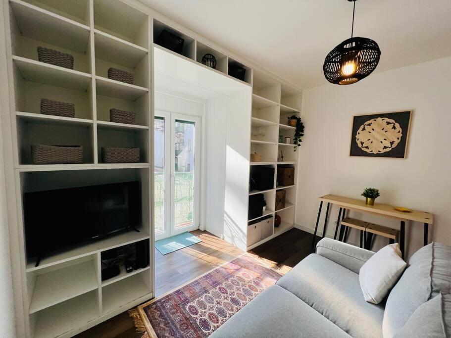 Appartement Modern Comfort Within Ancient Streets Lisboa