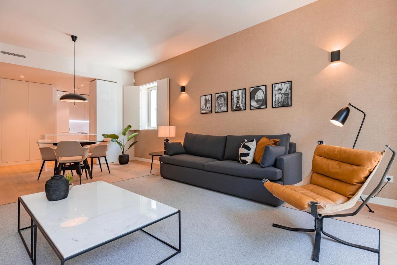 Liberdade Elegance W/rooftop Pool By Lovelystay Appartement