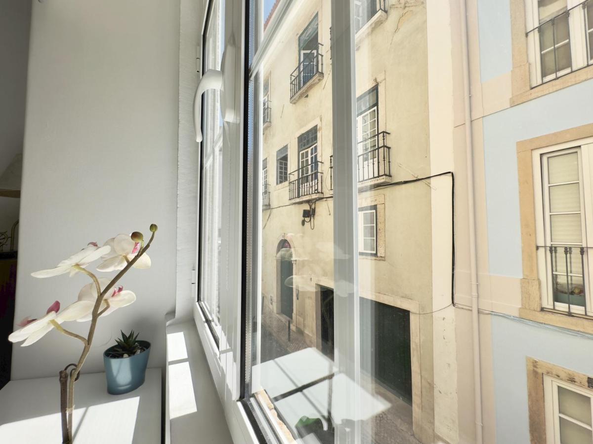 Apartment Wanderlust Alfama Amazing Flat Lisbon