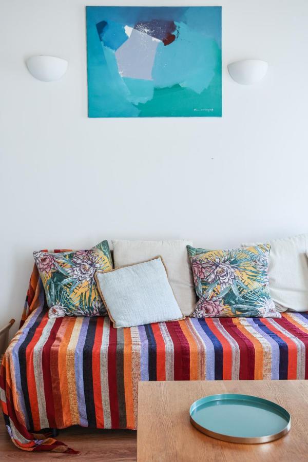 Center In Lively Bairro Alto! Apartment