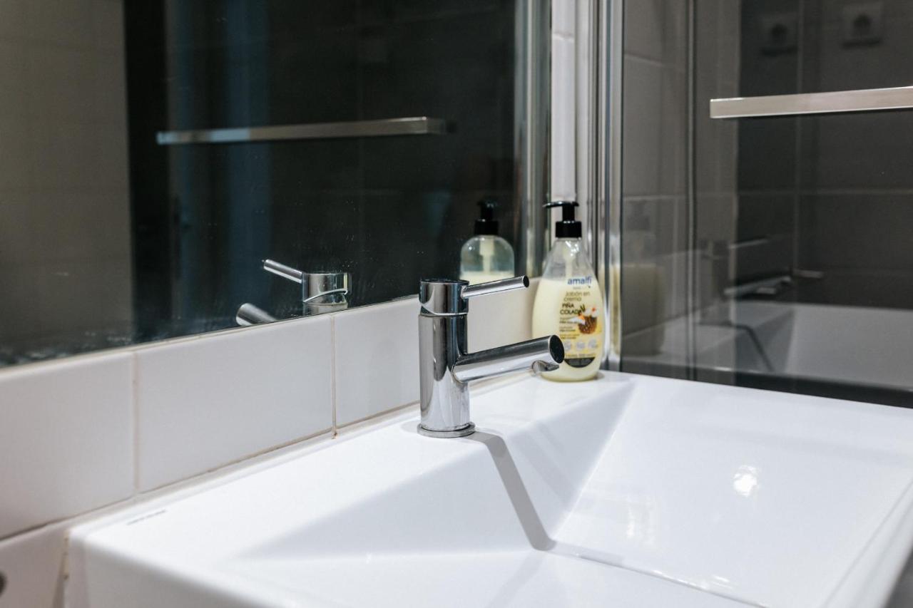 Apartment - Martim Moniz And Garage Lissabon