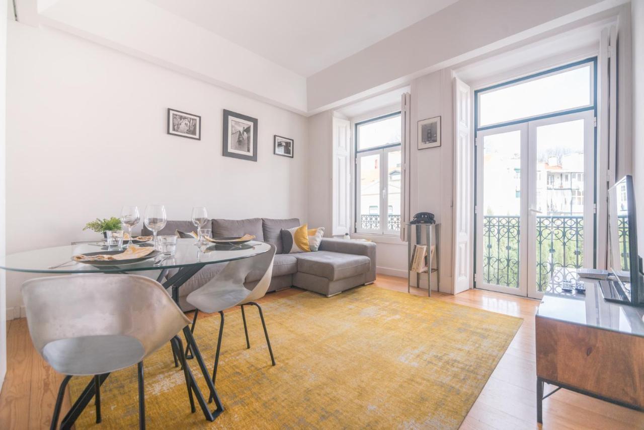 Apartment Charming, Sun-drenched In Estrela Lissabon