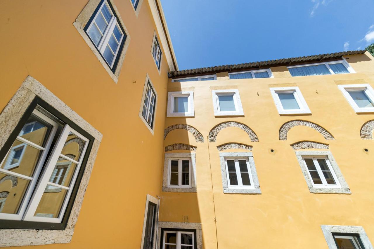 Metropolitan Living - Janelas Verdes Apartamento *