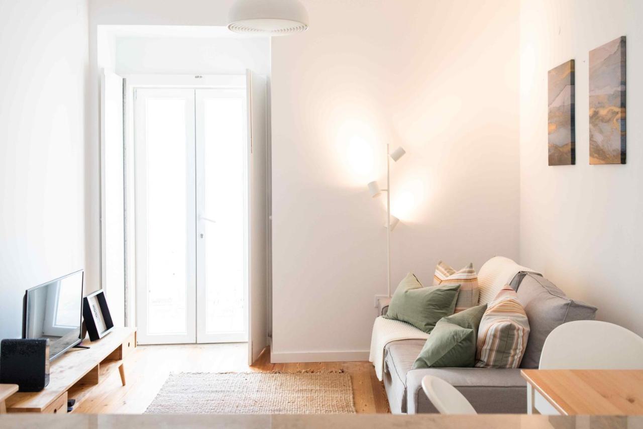 Amaro - Elegant 2 Bedroom In Alcantara Appartement *