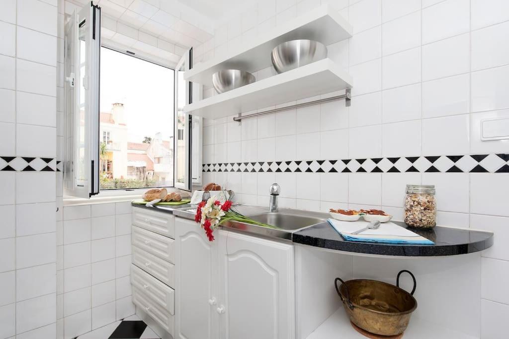 Charming 2 Bedroom Avenida Da Liberdade Apartment