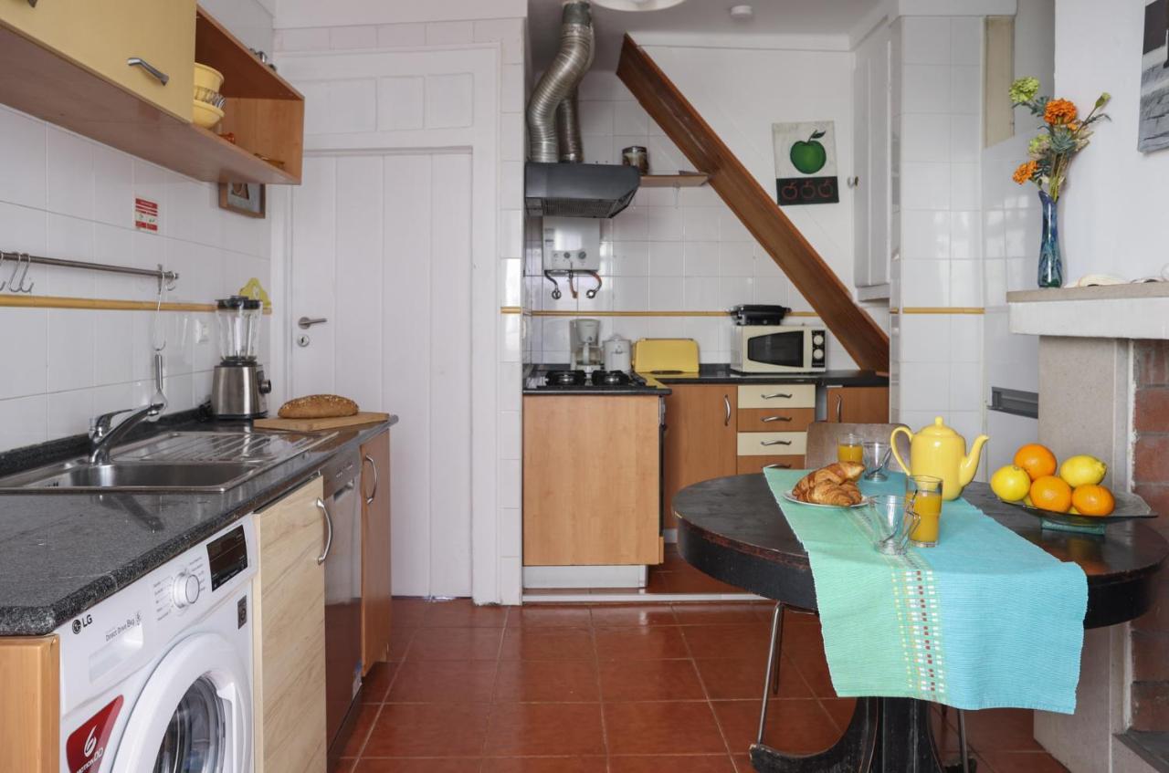 Apartment Center In Lively Bairro Alto! Lissabon