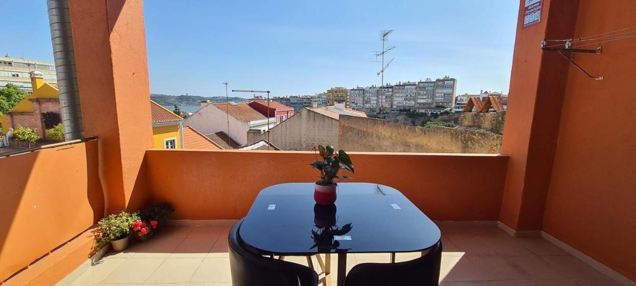 Relax In For 4 People With Terrace And Parking Appartement