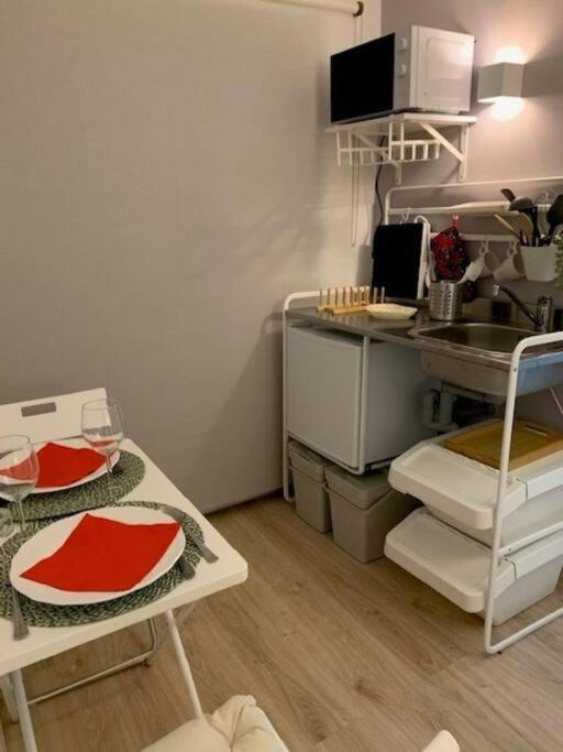 Hip Tailor Made Flat In Estrela! Appartement Lisboa