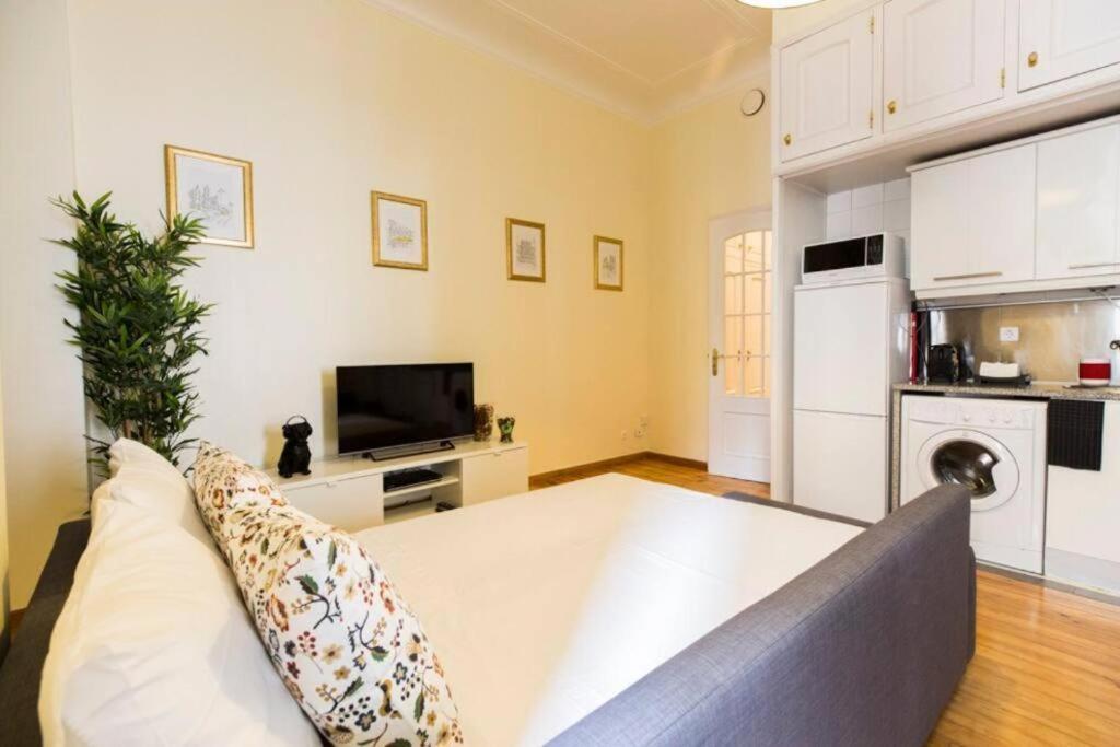 Apartment Ola - Chiado 1 *
