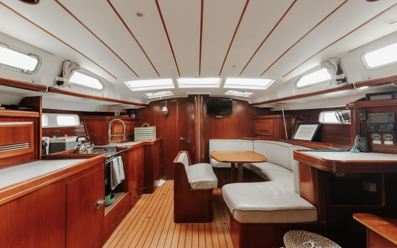 Bateau-hôtel Bboats *