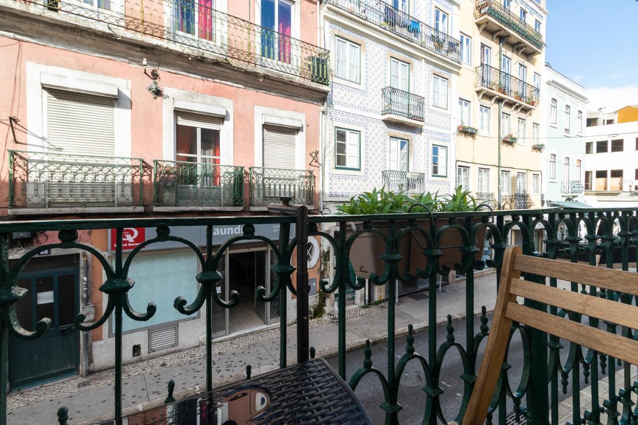 Great Pad In Alcantara Apartment *