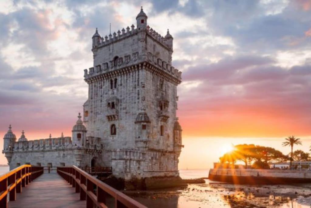 Classic Homes: Bright & In Belem Lissabon