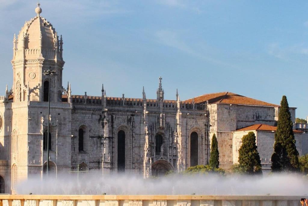Classic Homes: Bright & In Belem Vakantiehuis Lissabon