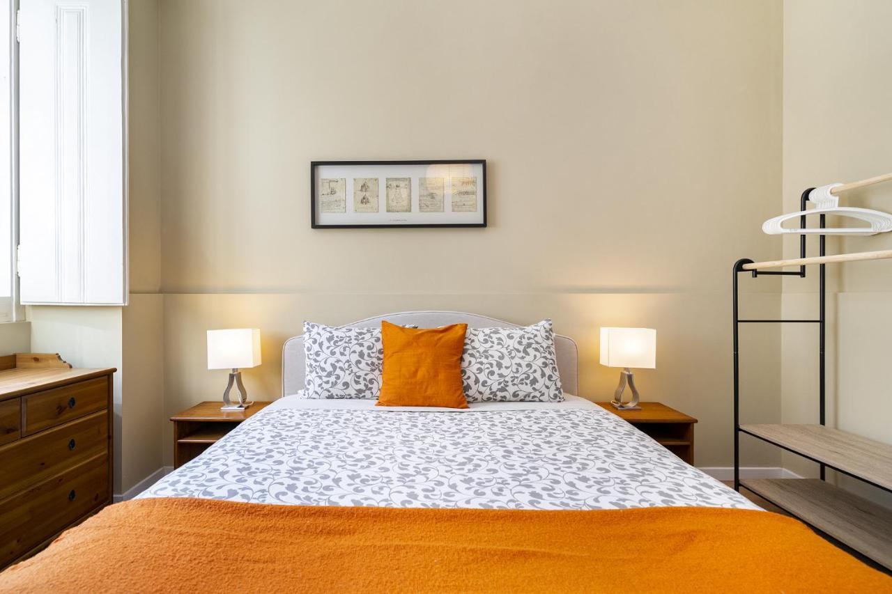 Whome Urban Comfort: 1-br Near Airport & Train Station Apartamento Lisboa