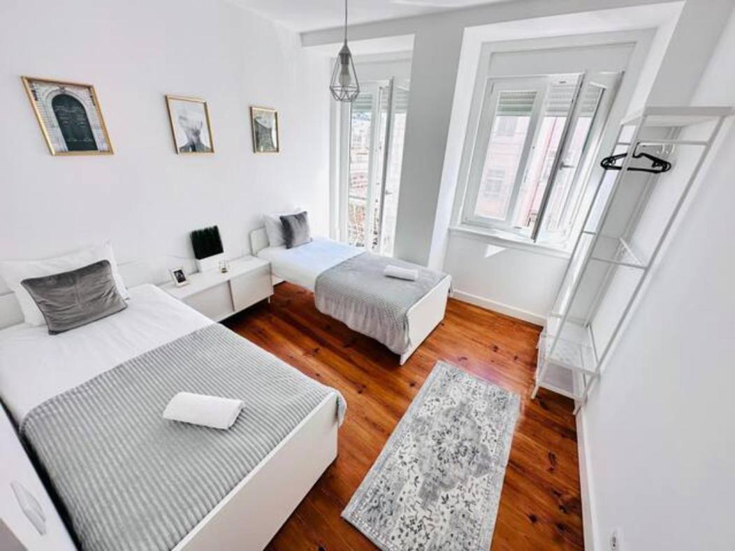 Large Flat Up 8pp Appartement *