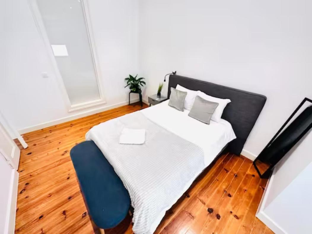 Large Flat Up 8pp Appartement *
