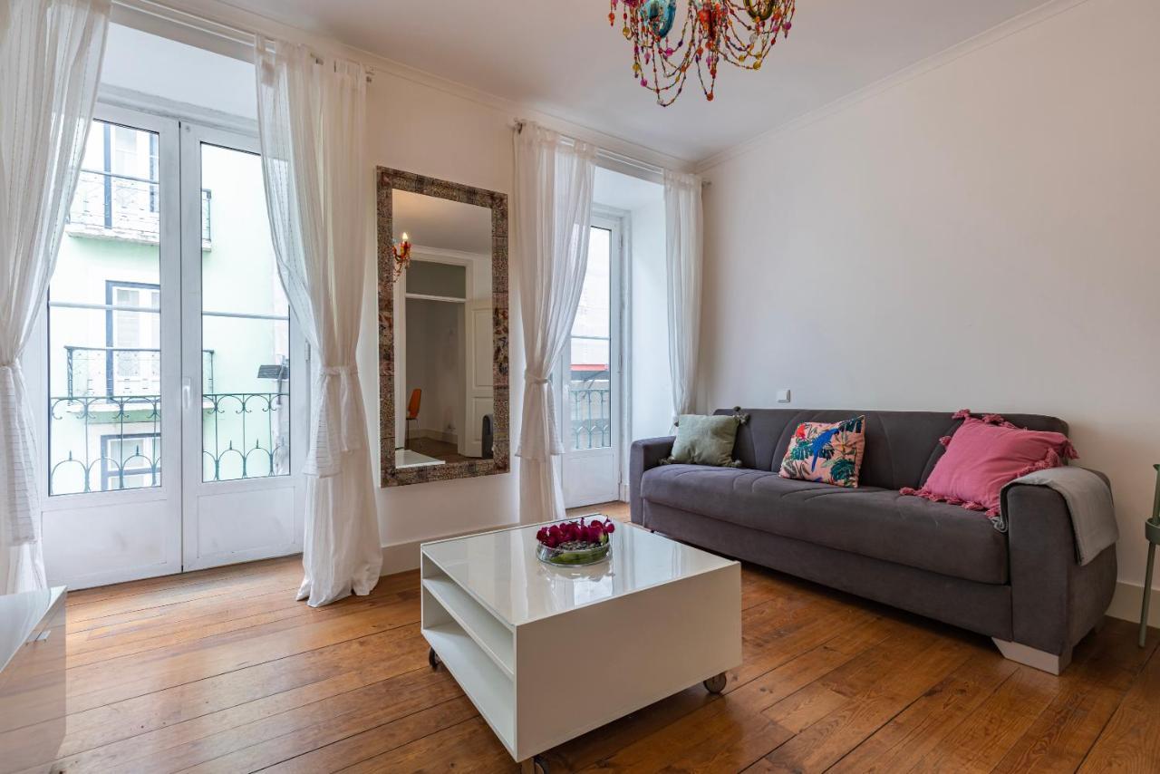 Lovely Patio Getaway In Appartement