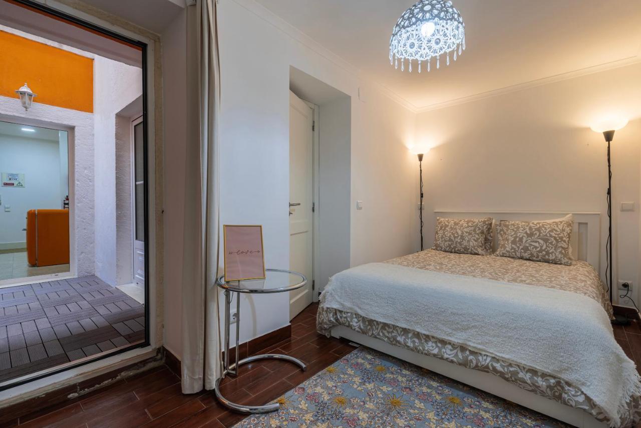 Lovely Patio Getaway In Appartement *