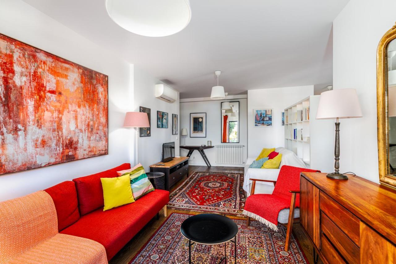 Apartment 110m2 Flat, Large Terrace With A View And A Garden Lissabon