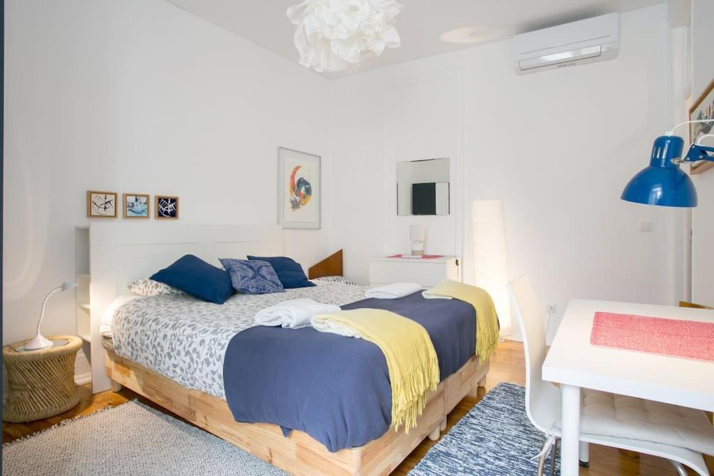 Principe Real Beautiful View 3 Bedrooms Flat! Lisbon