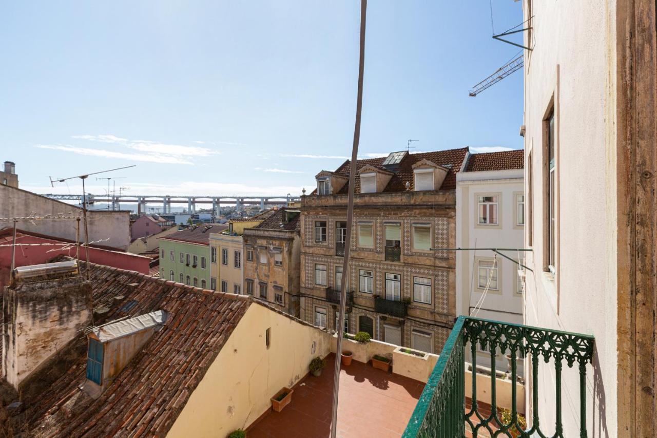 4br - Location * Lissabon
